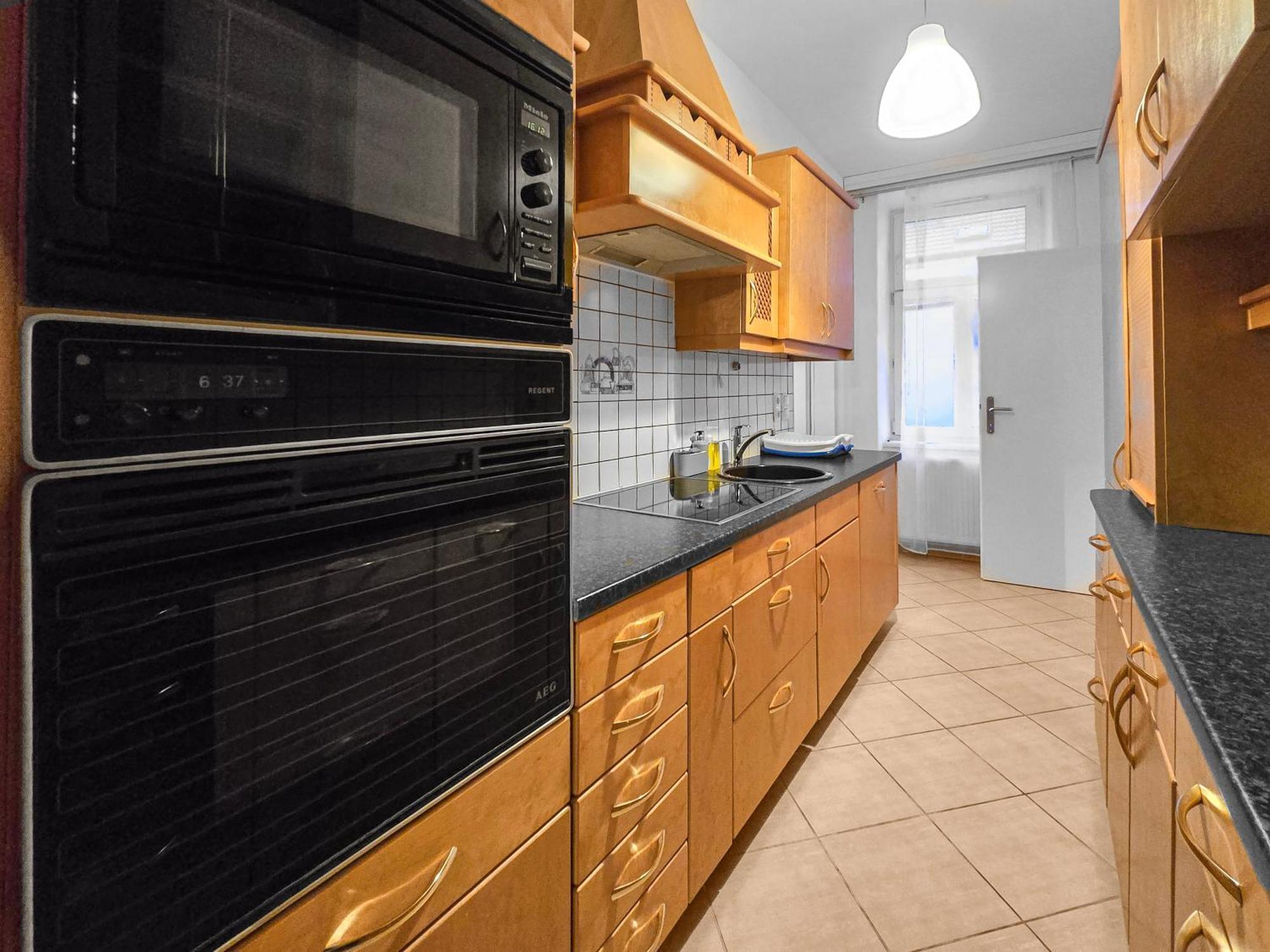 Three-Bedroom, Three King-Size Bed Retreat Bécs Kültér fotó